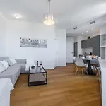 Gorgeous 1 Bdr With Gardens View In The Old Town Nice